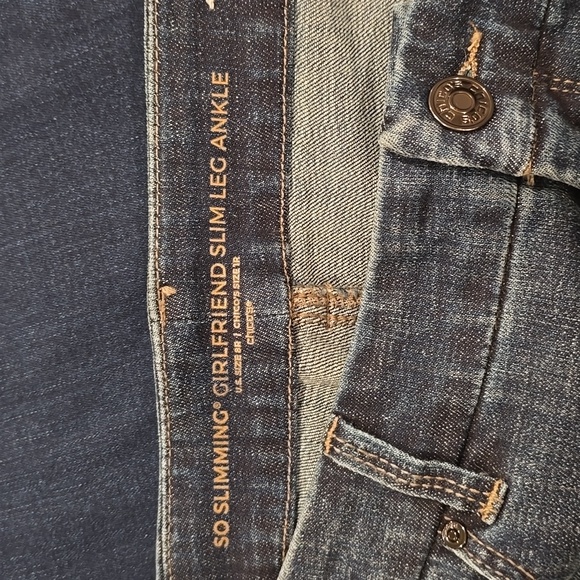 Chicos so slimming girlfriend slim leg ankle jeans - Picture 3 of 6